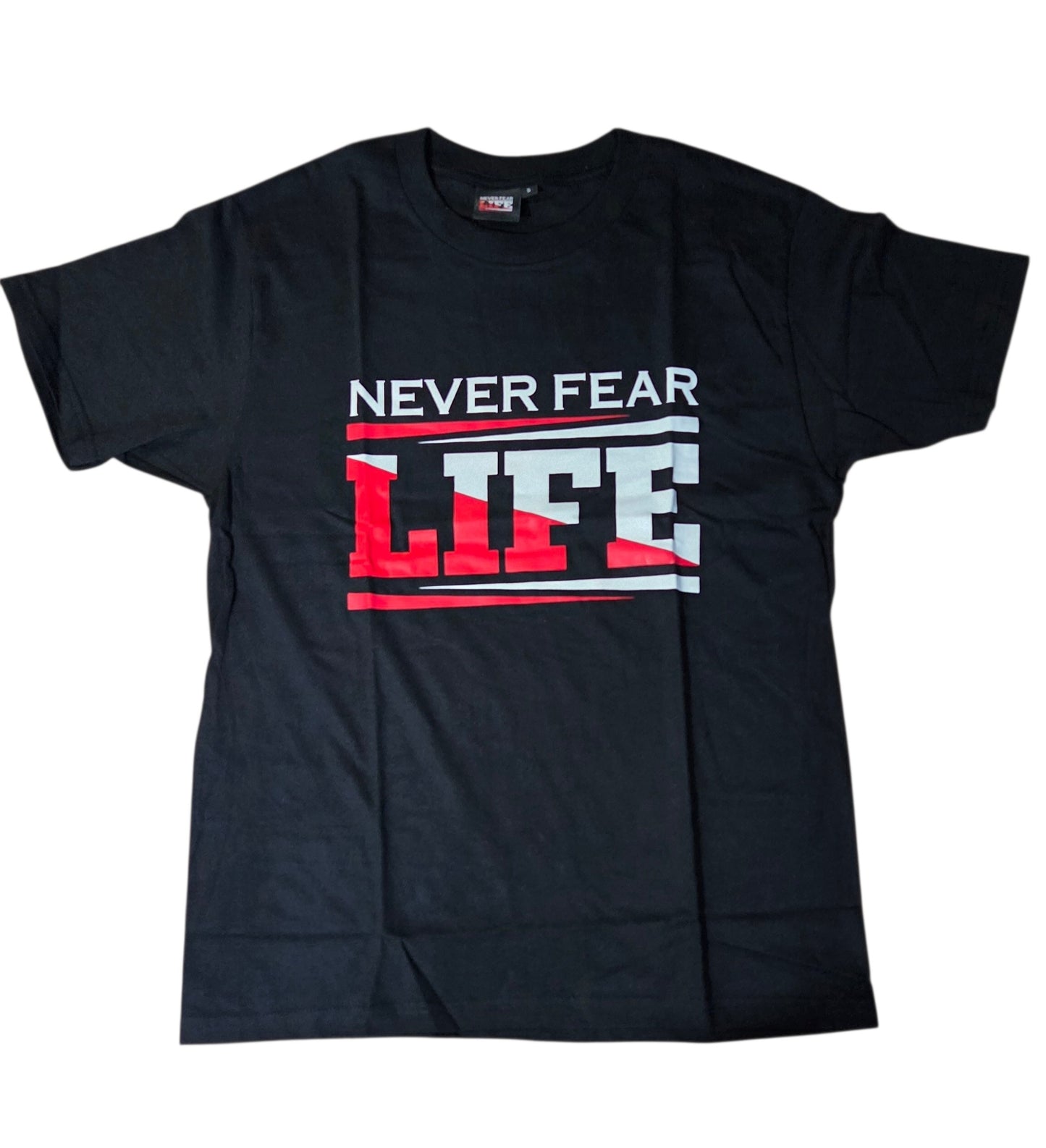Never Fear Life Graphic Tee – Bold Black